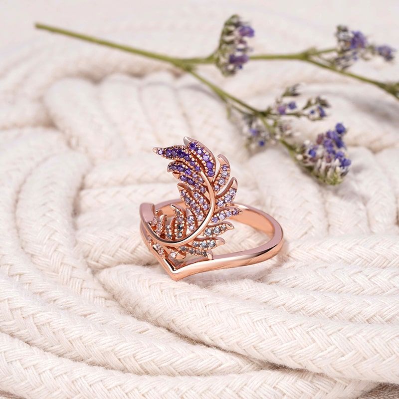 Feather V-Ring