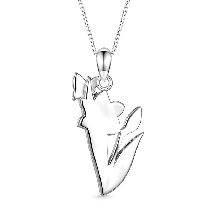 White Narcissus Necklace