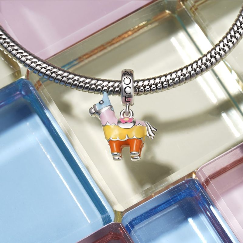 Pinata Alpaca Pendant