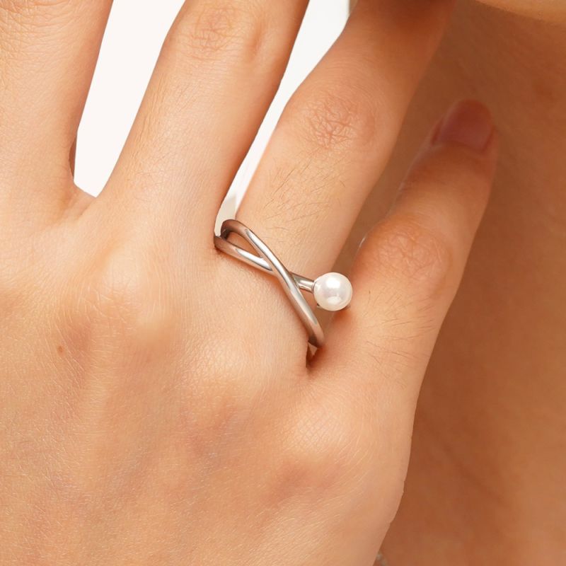 Wrap Pearl Band Ring