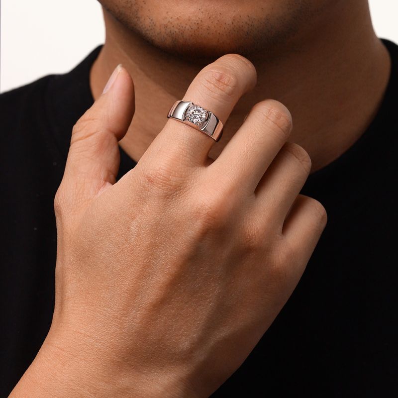 Brilliant 1Ct Moissanite Solitaire Men Ring