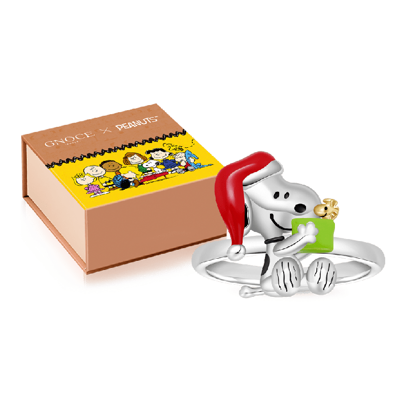 Peanuts Christmas Snoopy Ring