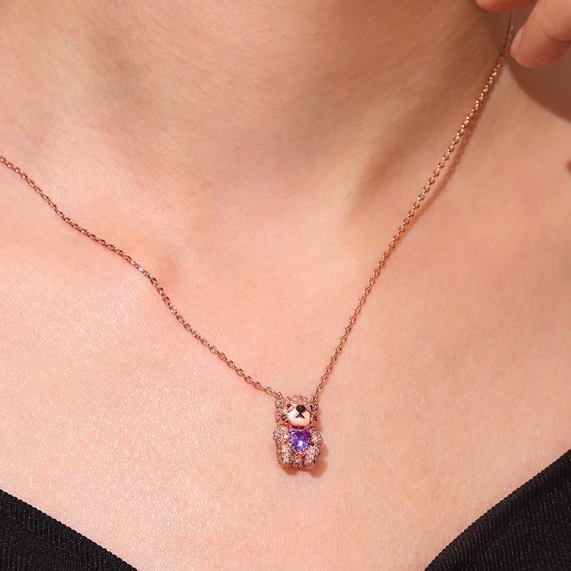 Brooke Otter Necklace